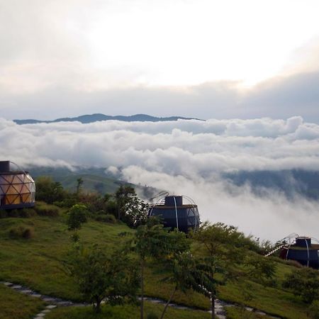 Aramaga Rift Valley Lodge Fort Portal Екстер'єр фото