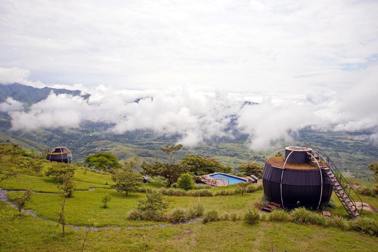 Aramaga Rift Valley Lodge Fort Portal Екстер'єр фото